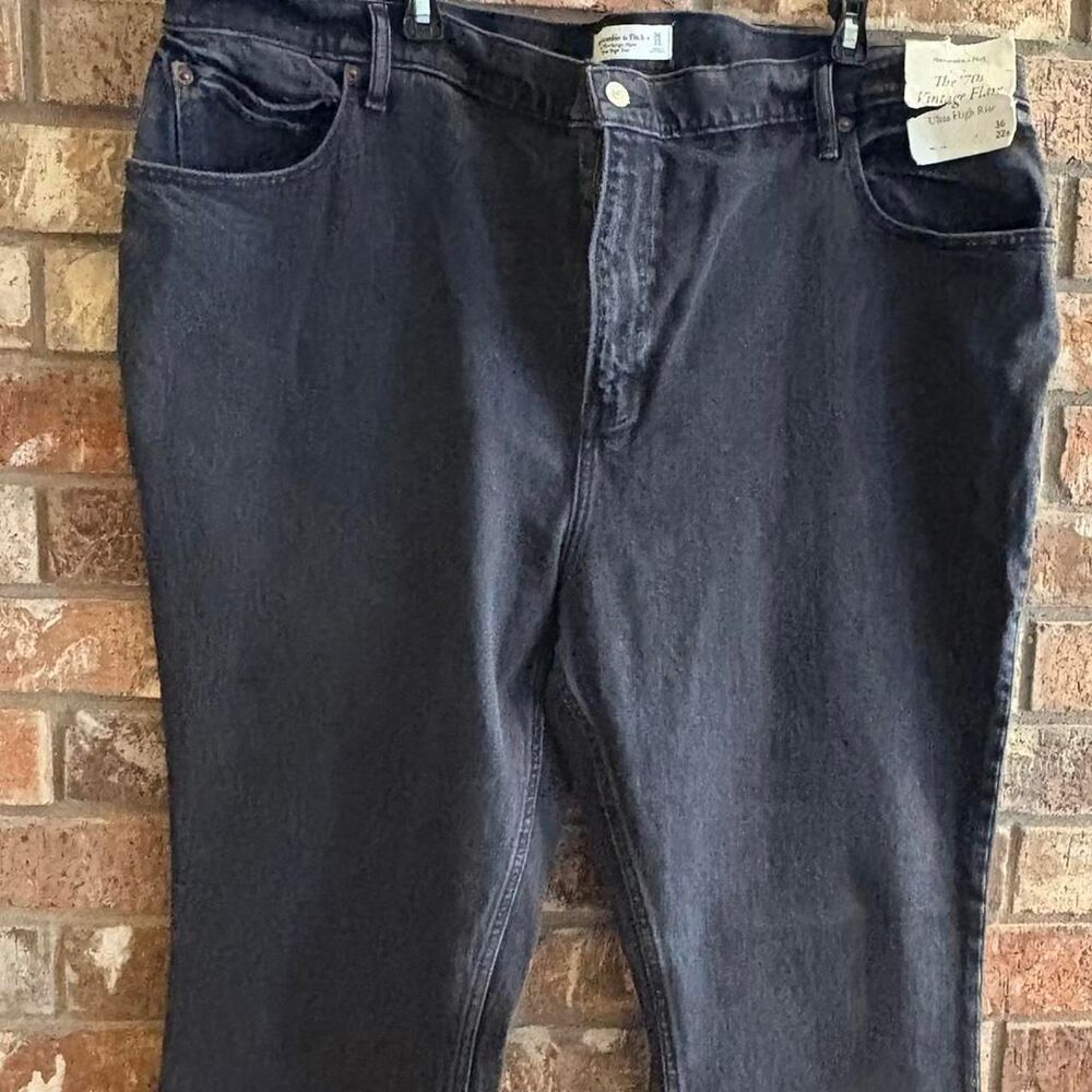 Abercrombie-fitch Women's Black and Navy Jeans
